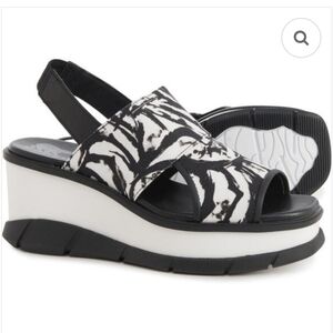 New Sorel Joanie III Black & White Print Wedge Sandals Size 7.5